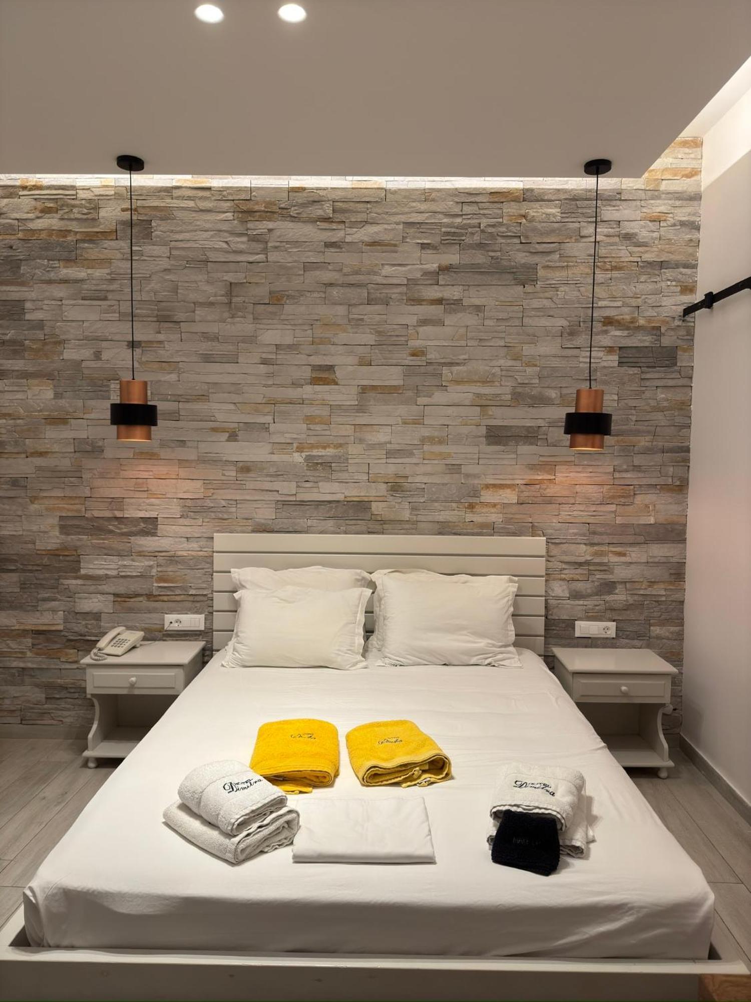 迪米特拉Aparthotel 2*